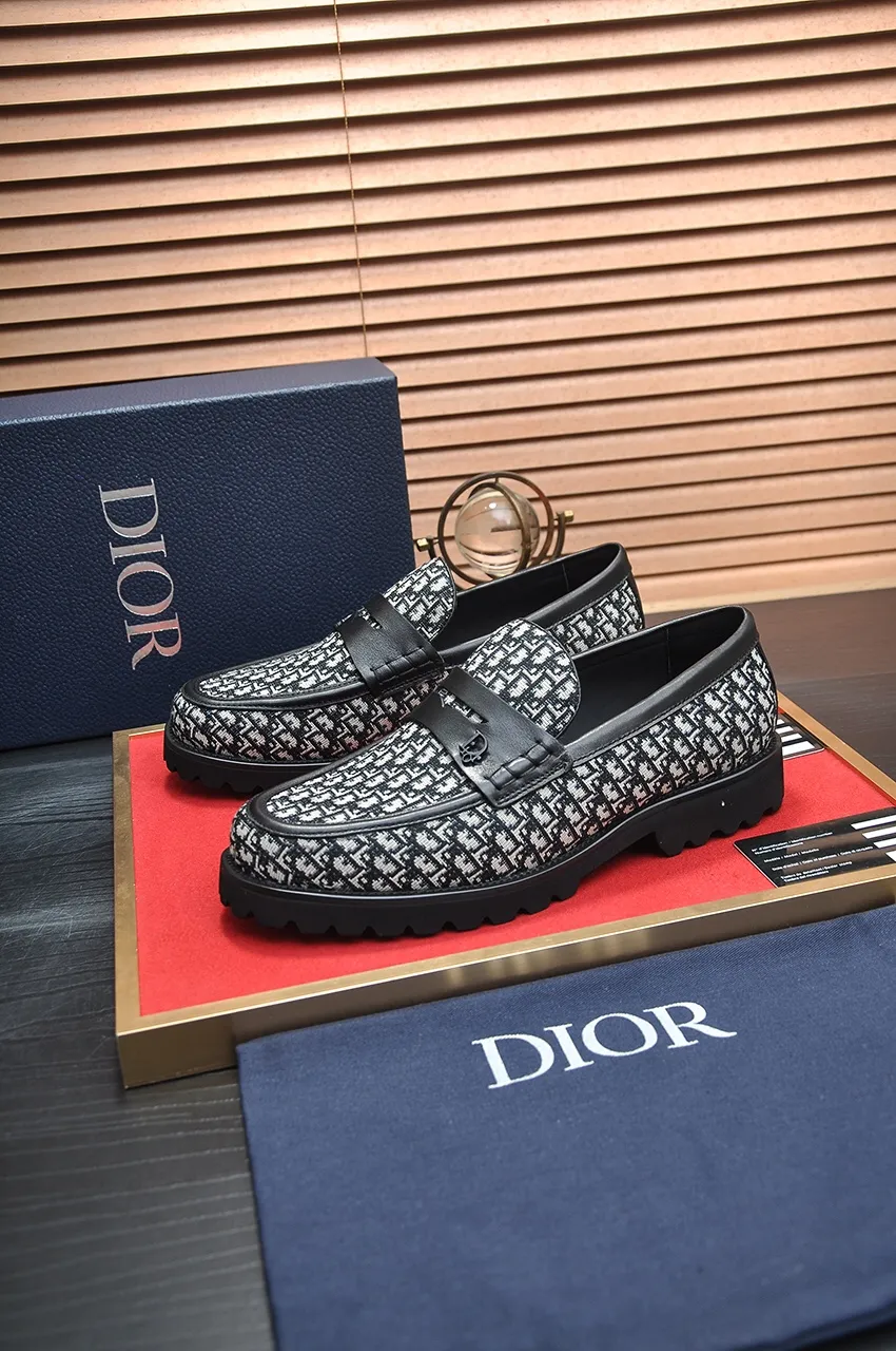 Men's shoes 💰600💶[Dior] (water-dyed cowhide lining) Dior original 1:1 high-quality factory, imported original materials, imported raw cowhide, water-dyed cowhide lining, original TPU outsole, code number: 38-44 (45 customized)